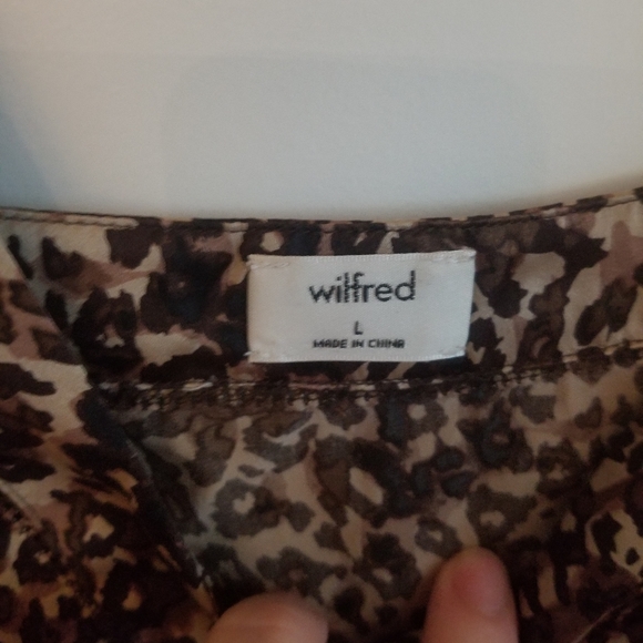 Aritzia Wilfred Silk Cami - Picture 2 of 2